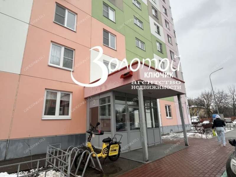 квартира-студия на Мончегорской улице дом 12/3