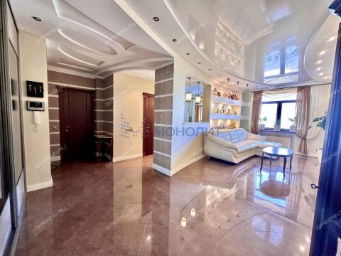 3-komnatnaya-ul-korolenko-d-19b фото