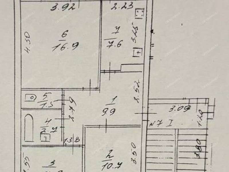 трёхкомнатная квартира на Полевой улице дом 10 деревня Новоликеево