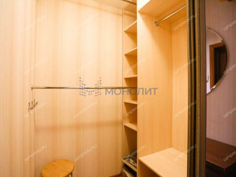 трёхкомнатная квартира на Нижегородской улице дом 6