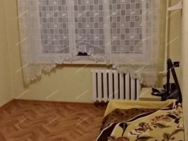 трёхкомнатная квартира на улице Военных Комиссаров дом 5