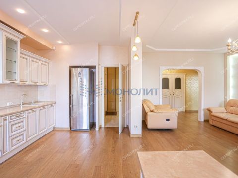 3-komnatnaya-ul-studenaya-d-68a фото