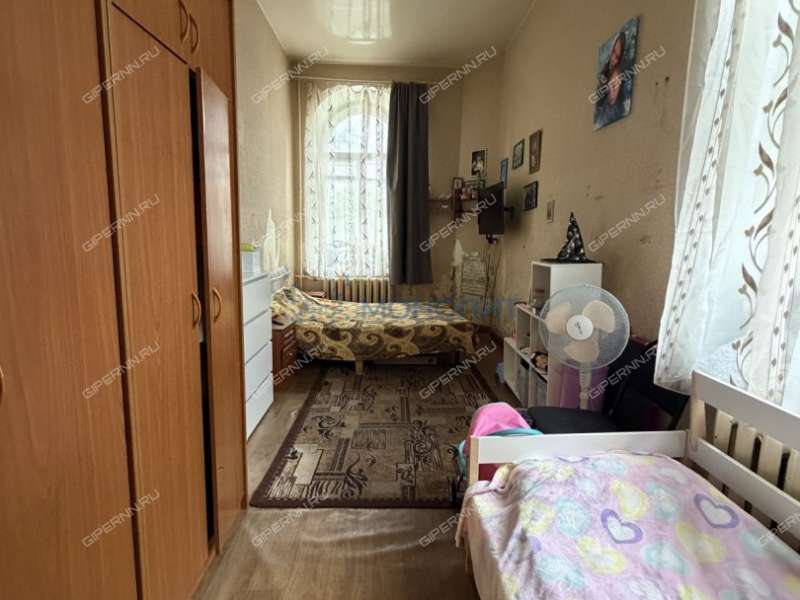 комната в доме 47 на улице Коминтерна