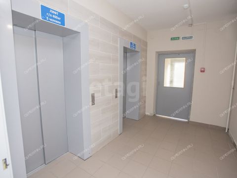 2-komnatnaya-prosp-gagarina-d-118 фото