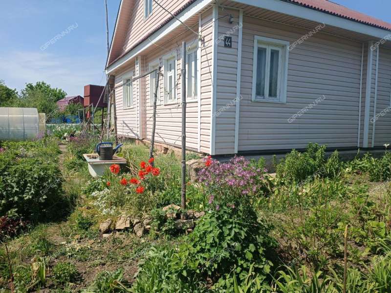 дом на улице Мира село Ягубовка