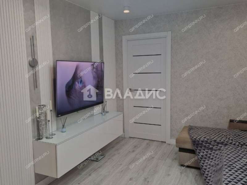 двухкомнатная квартира на улице Ванеева дом 104 к2