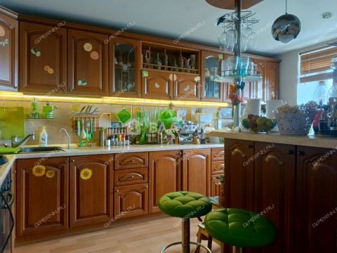 5-komnatnaya-prosp-gagarina-d-119 фото