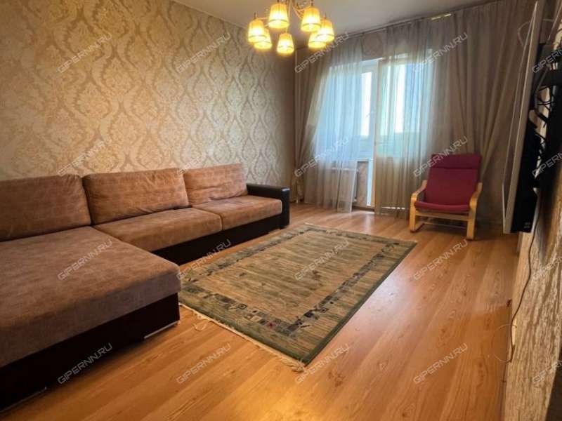 трёхкомнатная квартира на улице Родионова дом 27