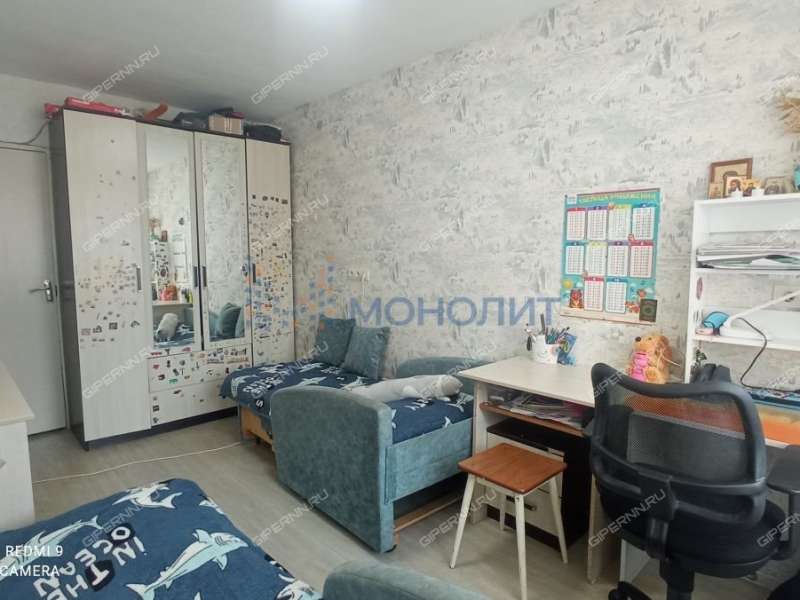 четырёхкомнатная квартира на улице Адмирала Макарова дом 8 к1