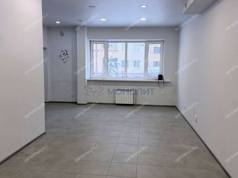 помещение под офис, недвижимость под медицинские учреждения на улице Родионова