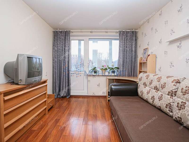 трёхкомнатная квартира на Ковалихинской улице дом 49