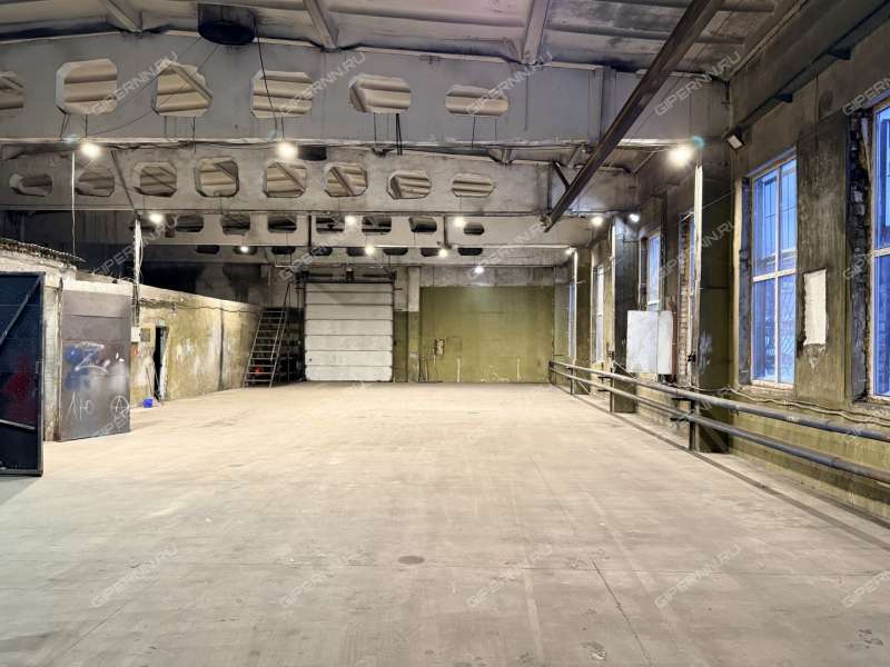 помещение под помещение свободного назначения, производственную площадь на Электровозной улице