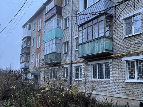 3-komnatnaya-ul-mokrousova-d-10 фото