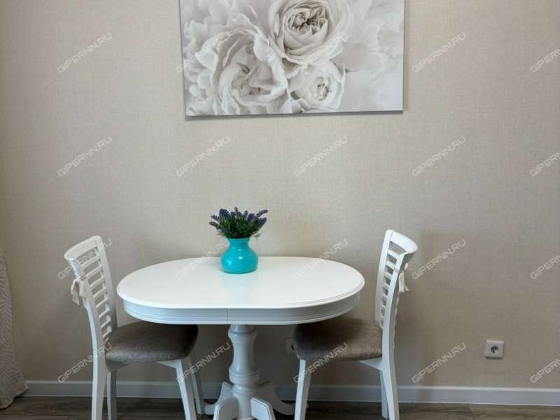 двухкомнатная квартира на улице Академика Сахарова дом 119