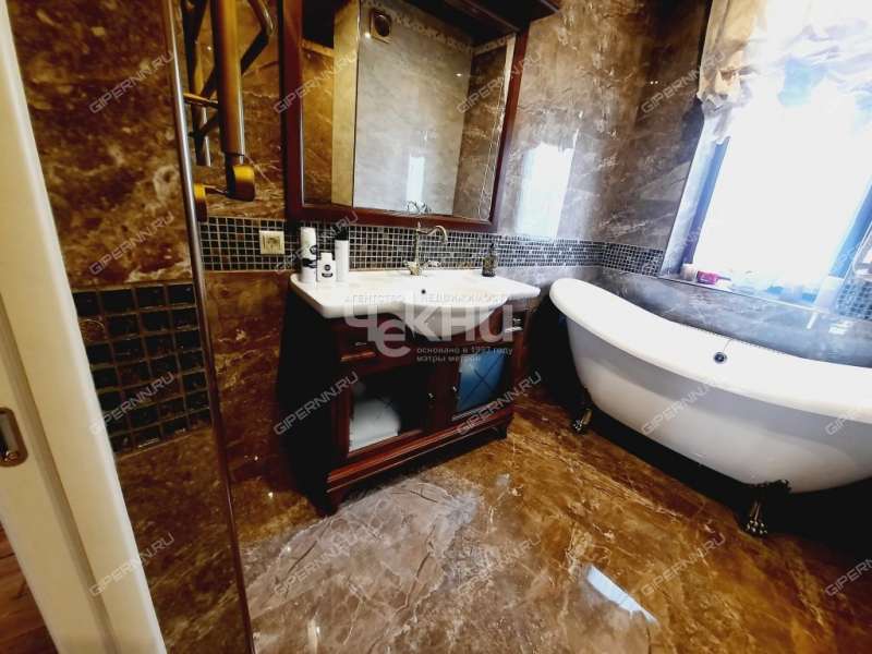 дом на  деревня Климотино