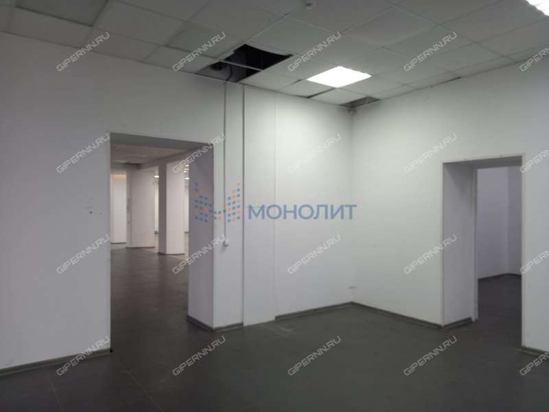 помещение под офис, торговую площадь на Большой Покровской улице