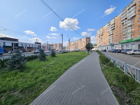 3-komnatnaya-ul-plotnikova-d-3 фото