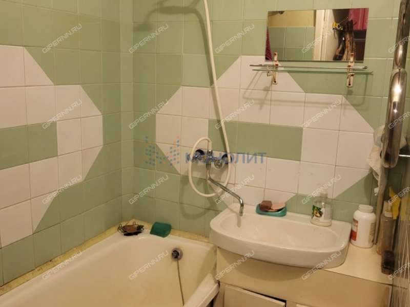 двухкомнатная квартира на улице Юлиуса Фучика дом 33