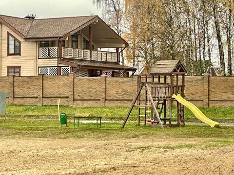 dom-selo-kamenki-bogorodskiy-municipalnyy-okrug фото