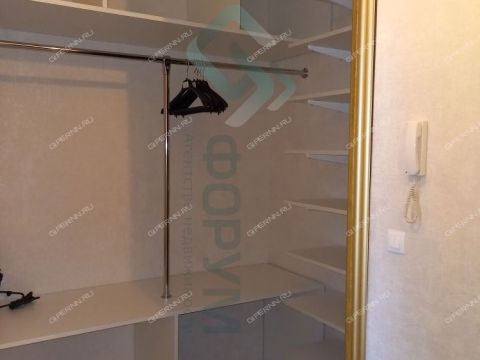 2-komnatnaya-nab-volzhskaya-d-24 фото