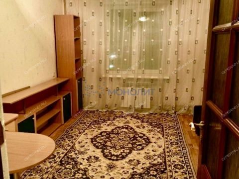 3-komnatnaya-ul-tropinina-d-10 фото