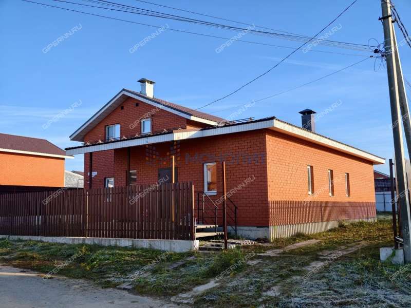 дом на улице Садовая деревня Малая Ельня