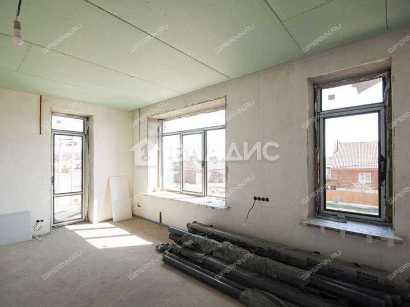 дом на улице Золотой Ключик территория ДНП Земляничная Поляна