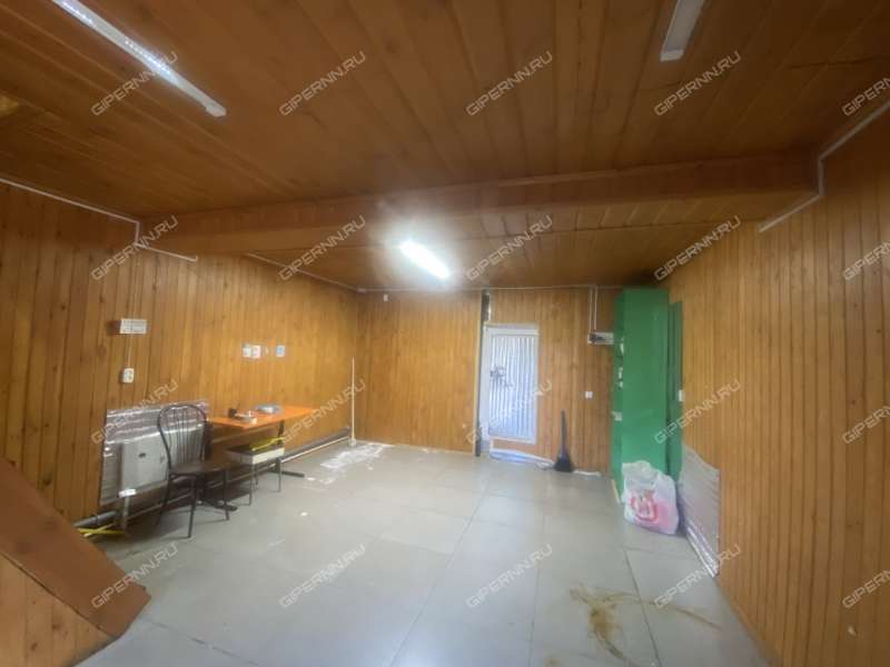 помещение под офис, торговую площадь на Коломенской улице