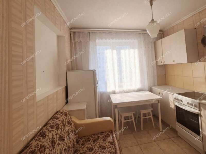 однокомнатная квартира на Вятской улице дом 1