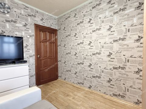 3-komnatnaya-ul-politboycov-d-12 фото