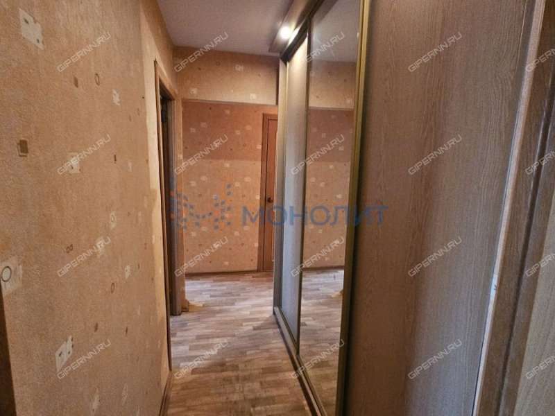 двухкомнатная квартира на улице Героя Советского Союза Усилова дом 1