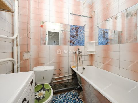 1-komnatnaya-ul-rodionova-d-5a фото