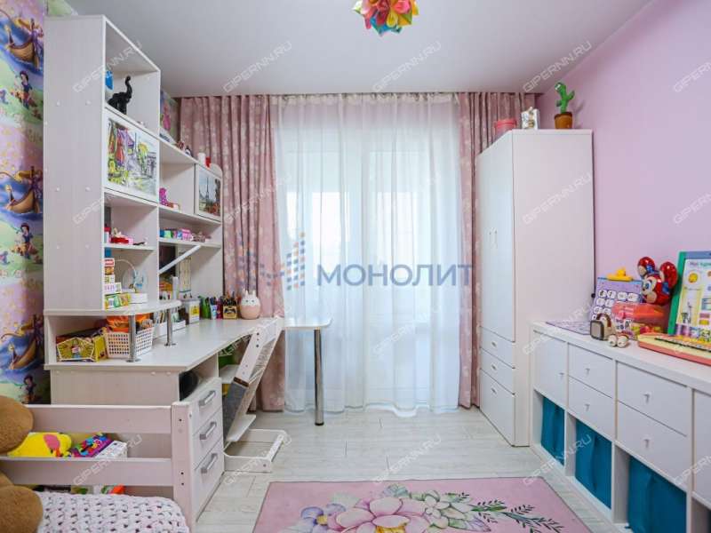 четырёхкомнатная квартира на Пролетарской улице дом 7