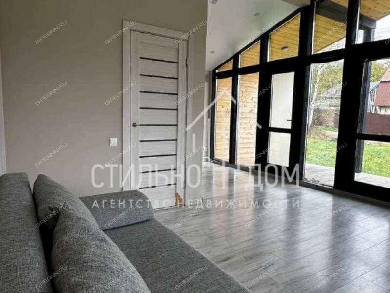 дом на село Чернуха