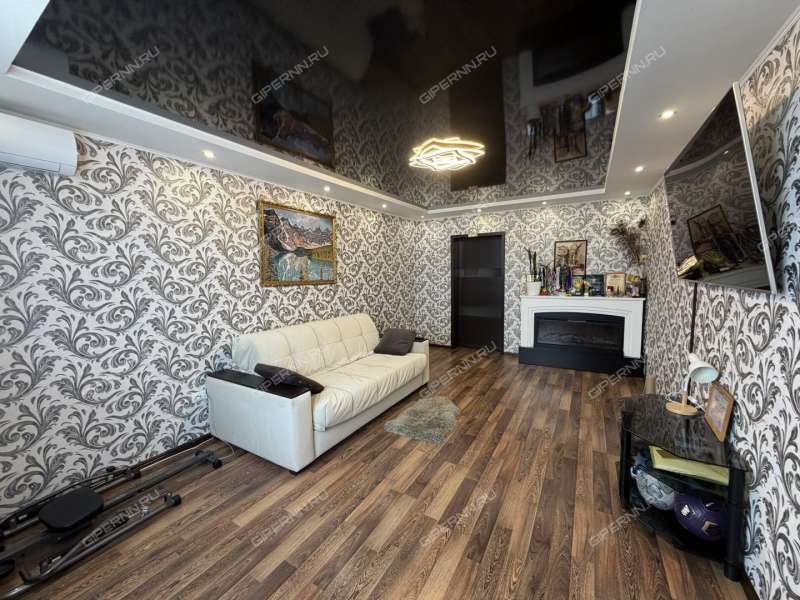 трёхкомнатная квартира в микрорайоне Щербинки 1-й дом 13 к2