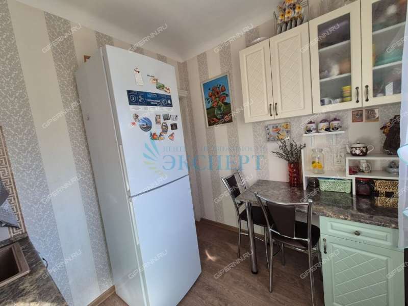 трёхкомнатная квартира на Архангельской улице дом 11