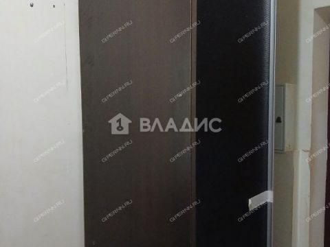 1-komnatnaya-nab-volzhskaya-d-8 фото