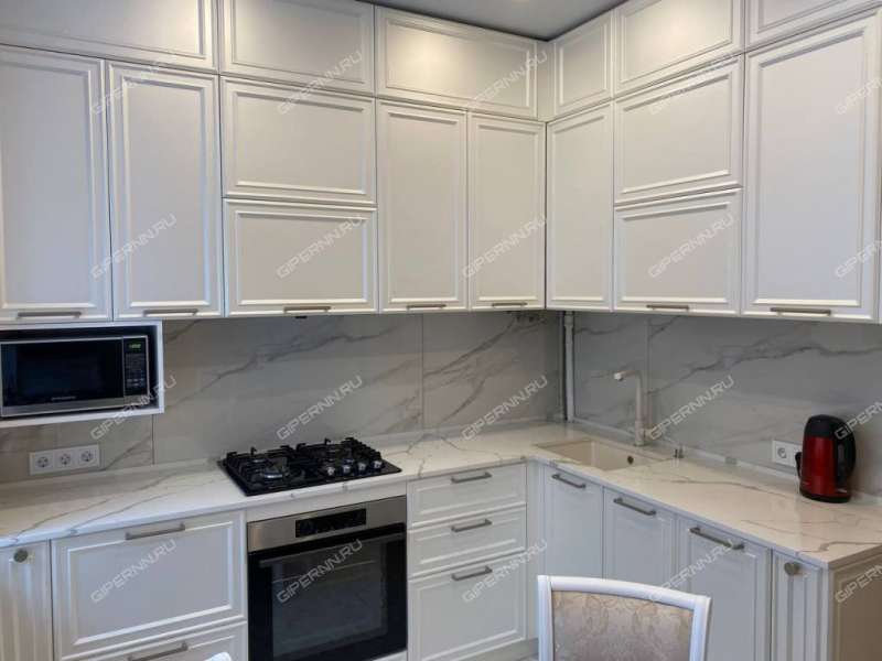 трёхкомнатная квартира на проспекте Гагарина дом 110А