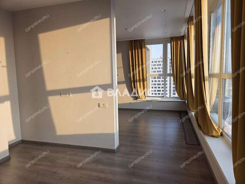 трёхкомнатная квартира в Корейском переулке дом 8