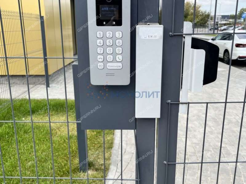 трёхкомнатная квартира на проспекте Героев дом 5