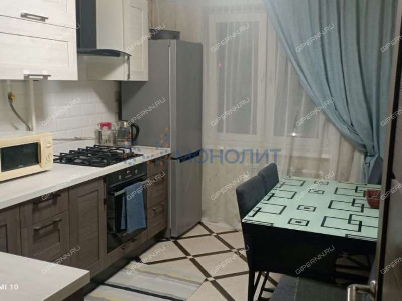 трёхкомнатная квартира на улице Сергея Акимова дом 47