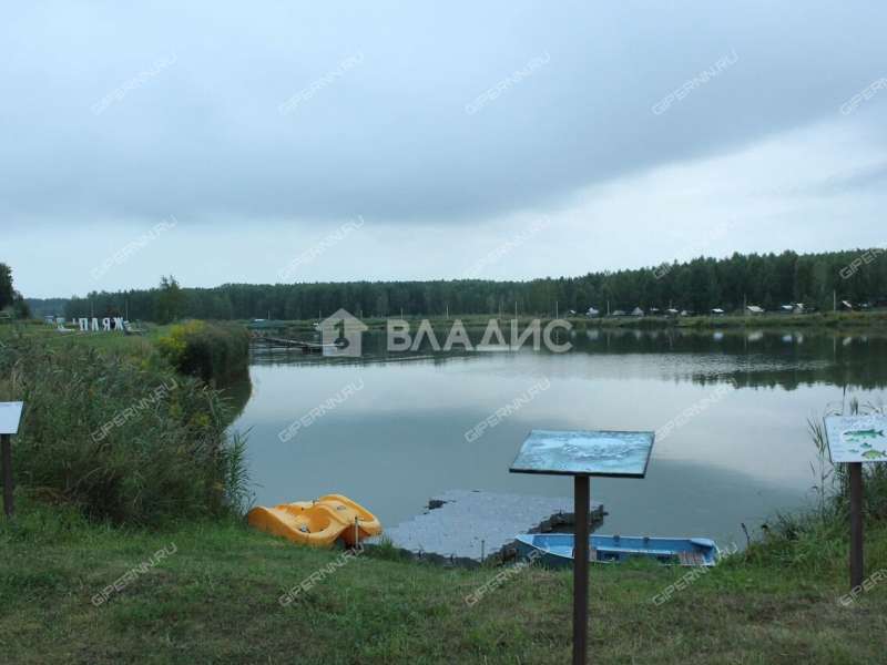 дом на улице Фруктовая село Елховка