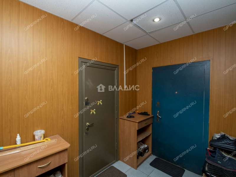 трёхкомнатная квартира на Полтавской улице дом 3