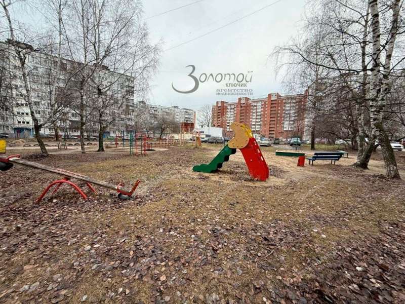 двухкомнатная квартира на улице Политбойцов дом 10