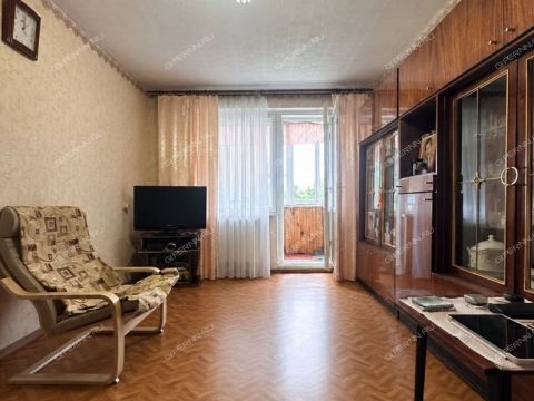 2-komnatnaya-mkr-6-y-d-41 фото