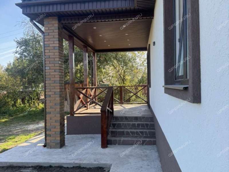 дом на 334 село Большое Мокрое