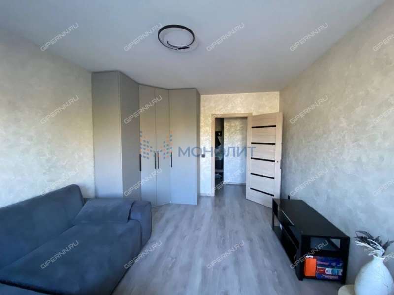 трёхкомнатная квартира на Московском шоссе дом 167 к5