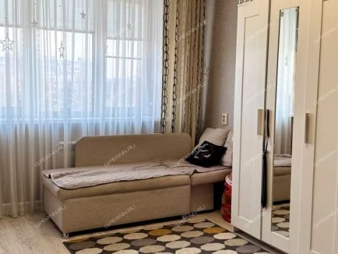 2-komnatnaya-ul-krasnodoncev-d-13 фото