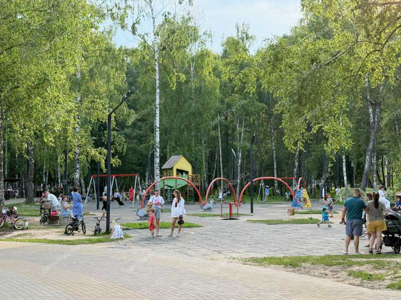 трёхкомнатная квартира на улице Кулибина дом 15 к1