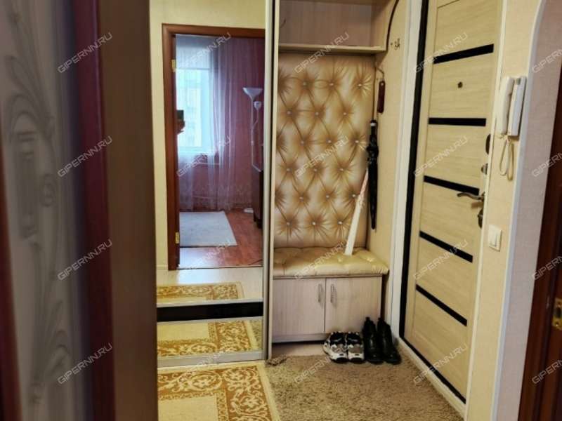 трёхкомнатная квартира в Центральном микрорайоне дом 1 город Выкса